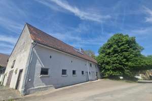 Wohnhaus plus Scheunen u. landwirtschaftliche Garagen bei Biberach an der Riß – Die vollständige Adresse der Immobilie erhältst du vom Anbieter., 88400 Biberach an der Riß – Vorschaubild 5