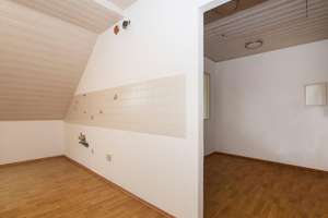 🏡 charmantes Mehrgenerationenhaus mit 3 Wohneinheiten am grünen Stadtrand von Chemnitz – Die vollständige Adresse der Immobilie erhältst du vom Anbieter., 9114 Glösa-Draisdorf, Chemnitz – Vorschaubild 6