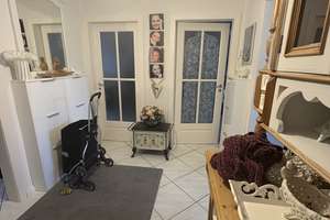 Von Privat. 84 qm mit Sonnenbalkon im 3. OG in der Kölner Südstadt,  Nähe Chlodwigplatz, mit Garage – Die vollständige Adresse der Immobilie erhältst du vom Anbieter., 50678 Neustadt/Süd, Köln – Vorschaubild 3
