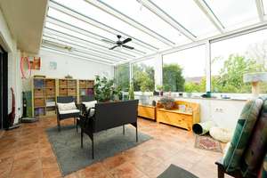 Grosszügiger Bungalow mit Wintergarten, grossem Keller und 3er - Garage in Fliesteden – Die vollständige Adresse der Immobilie erhältst du vom Anbieter., 50129 Bergheim – Vorschaubild 3