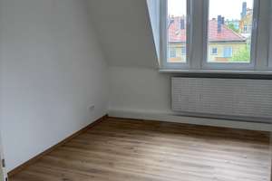 Renovierte Altbauwohnung mit großer Dachterrasse  – Die vollständige Adresse der Immobilie erhältst du vom Anbieter., 90408 Pirckheimerstraße, Nürnberg – Vorschaubild 7