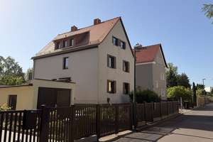 Ihr neues familienfreundliches Zuhause in Leipzig-Thekla – Die vollständige Adresse der Immobilie erhältst du vom Anbieter., 4349 Thekla, Leipzig – Vorschaubild 2