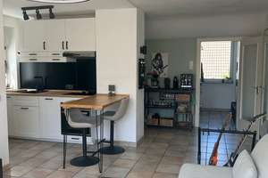 gemütliche, sehr helle 2-Zimmer-DG-Wohnung mit Balkon in Düsseldorf – Die vollständige Adresse der Immobilie erhältst du vom Anbieter., 40593 Benrath, Düsseldorf – Vorschaubild 4
