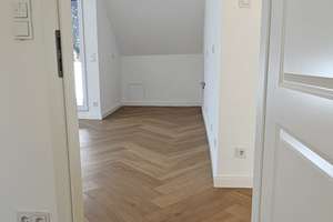 Ruhige 3-Zimmer-Wohnung mit großer Dachloggia – Krügerstraße 24, 12307 Lichtenrade, Berlin – Vorschaubild 4