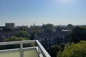 Einziehen & Ausblick genießen – Renovierte 2-Zimmer-Wohnung mit Fernsicht auf Erbbaugrund – Lübeck – Vorschaubild 9