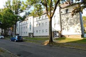 ideale 2-Zimmer-Wohnung mit Balkon in Stadtlage – Idunaweg 5, 44795 Weitmar-Mitte, Bochum – Vorschaubild 2