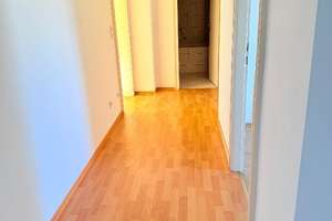 Lichtdurchflutete 3-Zimmer-Wohnung mit Balkon und Blick ins Grüne – 81927 Englschalking, München – Vorschaubild 5