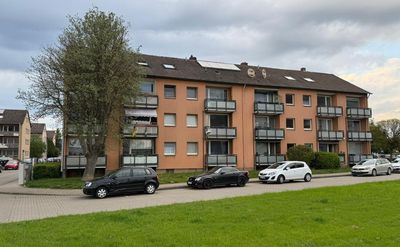 Renoviertes Wohnglück im Grünen – Erdgeschoss mit Balkon2026