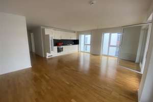 Schöne, helle 4.Zi.Whg mit großem Balkon, inkl. EBK, 2x Bäder – Die vollständige Adresse der Immobilie erhältst du vom Anbieter., 70469 Bahnhof Feuerbach, Stuttgart – Vorschaubild 2