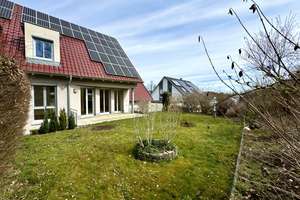 Schöne, helle Doppelhaushälfte mit guter Grundstücksgröße in sehr schöner Ortsrandlage am Rothsee – Die vollständige Adresse der Immobilie erhältst du vom Anbieter., 86441 Zusmarshausen – Vorschaubild 15
