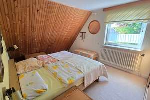 Charmante Doppelhaushälfte mit viel Potential in Lübeck-Travemünde – Die vollständige Adresse der Immobilie erhältst du vom Anbieter., 23570 Travemünde, Lübeck – Vorschaubild 11