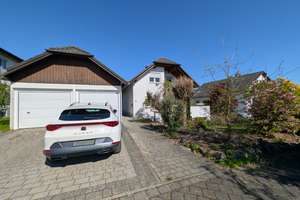 Großzügiges Einfamilienhaus mit Garten, Terrasse, Balkon & viel Potenzial – ideal für Familien – Die vollständige Adresse der Immobilie erhältst du vom Anbieter., 35321 Laubach – Vorschaubild 2