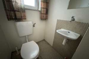 Wohnhaus mit vielen Zimmer und kleinem Grundstück zum Modernisieren in Laupheim-Untersulmetingen – Biberach (Kreis) – Vorschaubild 18