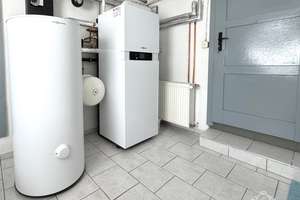 Doppelhaushälfte in Radebeul mit neuer Heizungsanlage (Wärmepumpe & Gasheizung) – Die vollständige Adresse der Immobilie erhältst du vom Anbieter., 1445 Radebeul – Vorschaubild 13