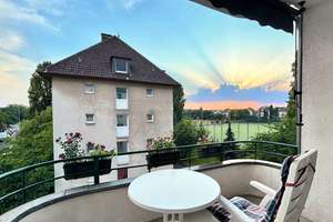 4-Zimmer-Wohnung mit Loggia in Düsseltal