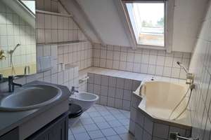 Gemütliche Dachgeschosswohnung in ruhiger Lage! – Die vollständige Adresse der Immobilie erhältst du vom Anbieter., 76228 Stupferich, Karlsruhe – Vorschaubild 9