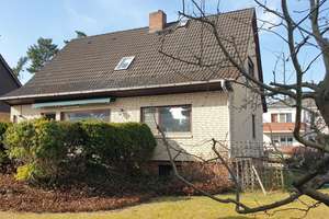 Charmantes, ruh. EFH: 156 m² Wfl., / 626 m² Grundstück: Keller, Sauna, Garage - L´rade - Stadtrand – Die vollständige Adresse der Immobilie erhältst du vom Anbieter., 12309 Lichtenrade, Berlin – Vorschaubild 10