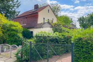 Bezugsfrei & modernisiert: Familienhaus mit sechs Zimmern und zwei Terrassen in Lichtenrade – Berlin – Vorschaubild 6
