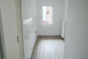 *Freiraum genießen - modernisierte 2-Zimmer-Wohnung* Tageslichtbad mit Wanne + Balkon + Aufzug – Hansemannplatz 1, 52062 Hansemannplatz, Aachen – Vorschaubild 9