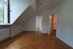 "Small & Beautiful" Über den Dächern von E-Rüttenscheid (2,5 R.-Whg., 4. OG, Balkon, EBK) – Die vollständige Adresse der Immobilie erhältst du vom Anbieter., 45128 Südviertel, Essen – Vorschaubild 21