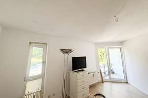 Frisch renoviert: Großzügige 2-Zimmer-Wohnung mit zwei Loggien in Uninaehe – Am Erlenkamp 46, 44801 Querenburg, Bochum – Vorschaubild 5