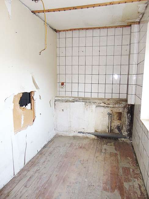 Entkerntes Wohn- und Geschäftshaus mit großem Potenzial – bereit für visionären Wiederaufbau, Rhein Erft Kreis – Bild 4