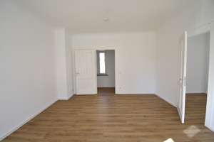 Renovierte Übergabe! 2-Zimmer-Altbau-Whg mit Balkon – Steubenstraße 2, 40599 Reisholz, Düsseldorf – Vorschaubild 5
