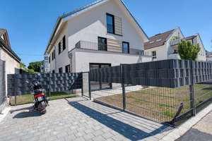 *Erstbezug* - Exklusives 5-Zimmer Eckhaus mit Garten nahe U5, Süd-West, A+, Smart Home, PV-Anlage – Die vollständige Adresse der Immobilie erhältst du vom Anbieter., 81739 Neuperlach, München – Vorschaubild 2