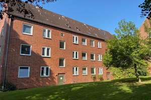 Schöne 3,5 Zi.-EG-Whg. ab 01.11. zu vermieten! – Kleiststr. 34, 24118 Ravensberg, Kiel – Vorschaubild 1