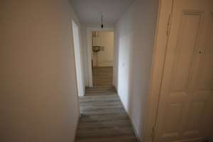 4-Zimmer-Wohnung charmanter Altbau – Carnaperstr. 79, 42283 Barmen, Wuppertal – Vorschaubild 2