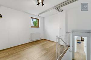 Wohnen mit Aussicht: Großzügiges Splitlevel-Haus mit Einliegerwohnung in Eppstein – Die vollständige Adresse der Immobilie erhältst du vom Anbieter., 65817 Eppstein – Vorschaubild 37
