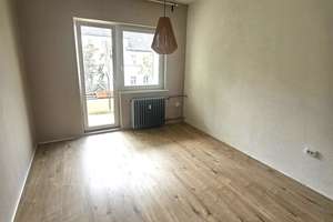 Bezugsfreie 3-Zimmer Wohnung mit Balkon und Garage in Berlin-Schmargendorf – Die vollständige Adresse der Immobilie erhältst du vom Anbieter., 14193 Schmargendorf, Berlin – Vorschaubild 17