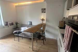 Stilvolle 2-Zimmer-Wohnung mit Balkon und Vollmöblierung  – Lindenstraße 120, 40233 Düsseldorf – Vorschaubild 15