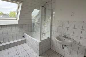 Charmante Altbauwohnung im Fachwerkhaus mit ausgebautem Dachboden – Menninghauser Straße 64, 42859 Zentralpunkt, Remscheid – Vorschaubild 16