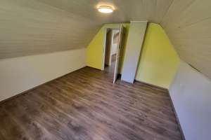 Charmantes Einfamilienhaus in idyllischer Hanglage von Baunatal – Die vollständige Adresse der Immobilie erhältst du vom Anbieter., 34255 Baunatal – Vorschaubild 34