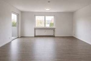 Modernisierte 3-Zimmer-Wohnung mit 2 Balkonen in ruhiger Lage – Die vollständige Adresse der Immobilie erhältst du vom Anbieter., 70437 Zuffenhausen-Mitte, Stuttgart – Vorschaubild 6