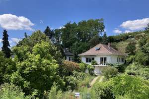 Charmantes Einfamilienhaus in Top-Wohnlage in Bensheim-Auerbach – Die vollständige Adresse der Immobilie erhältst du vom Anbieter., 64625 Bensheim – Vorschaubild 2
