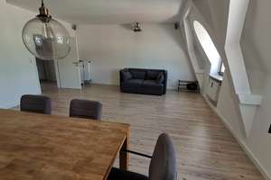 Dachgeschosswohnung mit 2,5 Zimmern in der Maxvorstadt – Görresstraße 43, 80797 Josephsplatz, München – Vorschaubild 2