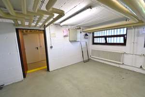 Traumhafte 3 ZKB-Wohnung, Balkon, EBK, gepflegte Wohnanlage - TG optional - Nähe Uni-Klinik – Rößlestraße 32, 86156 Kriegshaber, Augsburg – Vorschaubild 30