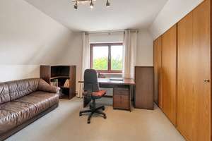 Gepflegtes Zuhause nahe Saseler Ortskern – Die vollständige Adresse der Immobilie erhältst du vom Anbieter., 22393 Sasel, Hamburg – Vorschaubild 11