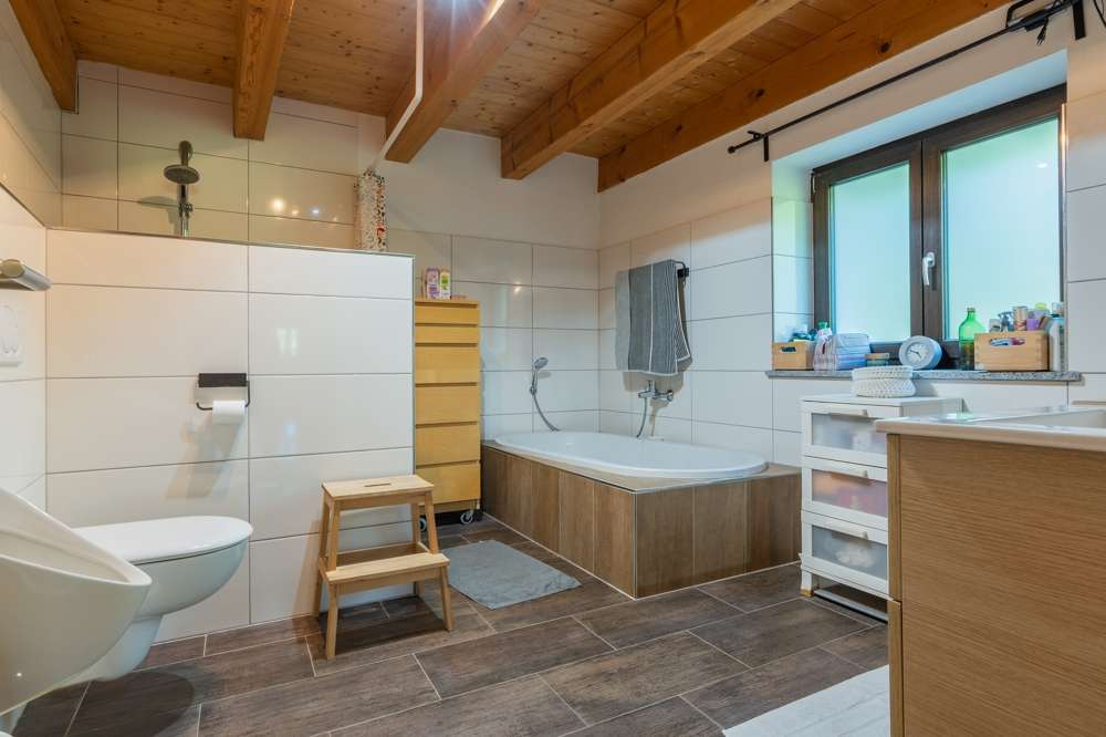 Immobilie in Windorf - Neu renoviertes Anwesen mit Nebengebäuden aus Ausbauflächen Nähe Passau - Bild 8