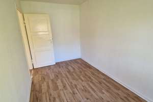 Großzügige 7-Zimmer-Erdgeschosswohnung mit Renovierungsbonus – Viel Platz für Ihre Ideen! – Gertrudenstraße 4, 38259 Salzgitter-Bad, Salzgitter – Vorschaubild 6