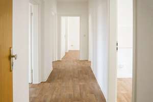 Charmante 3-Raumwohnung sucht liebenswerte Mieter – Lutherstraße 9b, 39112 Sudenburg, Magdeburg – Vorschaubild 2