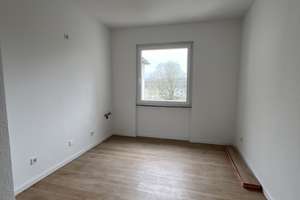 Frisch sanierte 2,5-Zimmer-Wohnung mit ca. 55 m² in ruhiger Lage von Frohnhausen – Erstbezug nach Sa – Die vollständige Adresse der Immobilie erhältst du vom Anbieter., 45144 Holsterhausen, Essen – Vorschaubild 8