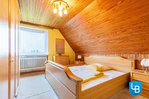 Familienfreundliches Haus mit Garten und Renovierungsbedarf – Rendsburg-Eckernförde (Kreis) – Vorschaubild 11