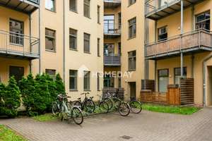 Modernes und stilvolles Wohnen in Stadtfeld Ost: möblierte 3-Zi.-Wohnung mit Balkon & Loggia – 39108 Stadtfeld Ost, Magdeburg – Vorschaubild 14