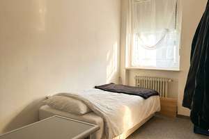 Familienhaus mit großem Garten in ruhiger Lage von Ingolstadt-Haunwöhr | 4 Schlafzimmer | Garage – Scheinerstr. 104, 85051 Münchener Straße, Ingolstadt – Vorschaubild 11