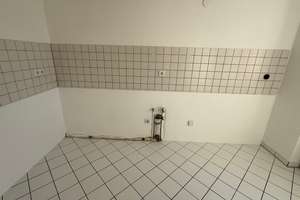 1. OG/ großes Wohnzimmer + Balkon / Stellplatz mögl. ! – Palmstraße 8, 9130 Sonnenberg, Chemnitz – Vorschaubild 14