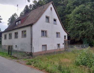 45.000 € - 308 m² - 10 Zi.