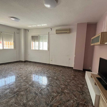 Wohnung in Ceutí mit 3 Schlafzimmern und Garagenplatz